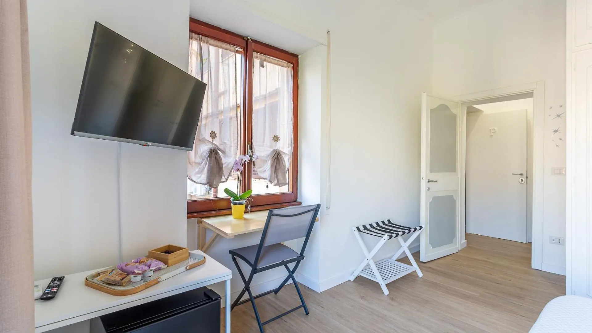 La Casa Di Elba Bed & Breakfast Rome
