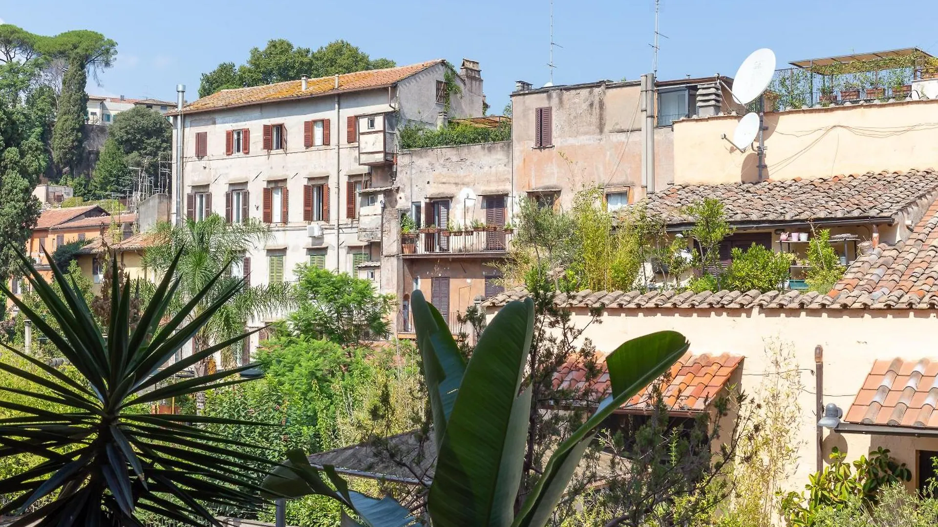 La Casa Di Elba Bed & Breakfast Rome 0*,  Italy